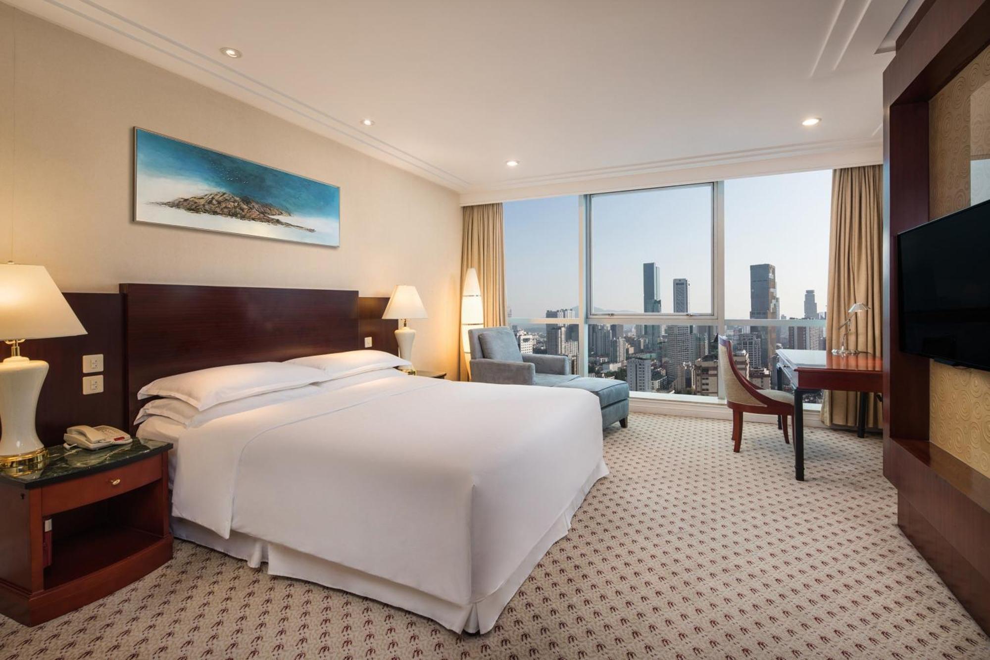 Sheraton Nanjing Kingsley Hotel & Towers Zewnętrze zdjęcie